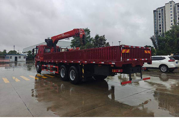 Truck-mounted crane for Shacman Commercial Vehicles, Xuandeyi 6 270 8.5 6X4 in China