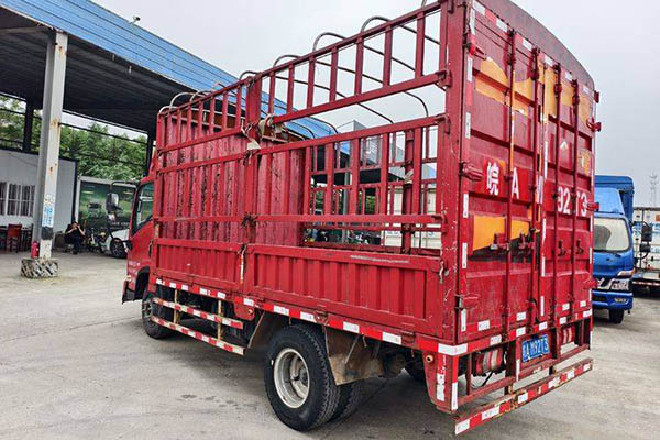 Shacman Commercial Vehicles Xuande X9 Standard Edition 156HP 4.15m Single-Row Stake Light Truck (National V Emission Standard) Single Axle Yunnei Power Used Truck for sale