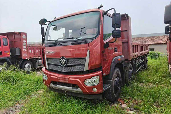 Futian Ruiwo King Kong ES7 270HP 6X2 7.4m dump truck with front and rear four-wheel drive. Yuchai used dump truck