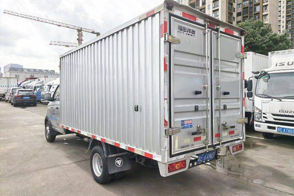 Foton Xiangling V3 1.6L 122HP 3.7m single-row van mini truck, single axle, used Dong'an truck in China