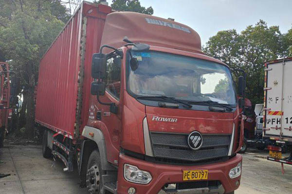  Foton Ruiwo ES5 185HP 4x2 7.8m single-axle van truck. Used Foton Cummins truck in China