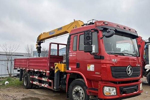 good Truck-mounted crane for Shacman Delong L3000 220 5.8 4X2