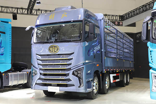 Qingdao Jiefangying cargo truck