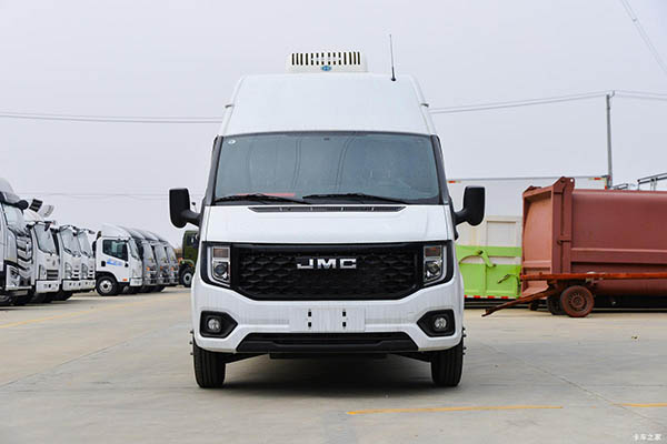 good Jiangling Motors Fushun Refrigerated Truck