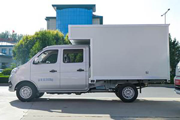 Changan Kuayue New Leopard T3 1.6L Gasoline 122HP 2.42m Double-row Van Mini Truck (China VI Emission Standard) in China