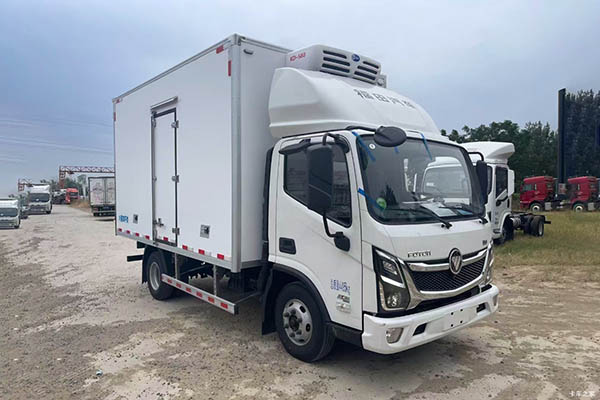Foton Auman CTV refrigerated truck