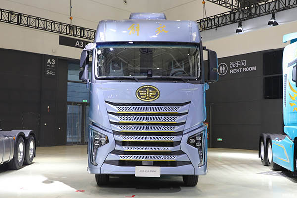 good Qingdao Jiefangying cargo truck