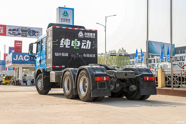 sale Sinotruk HOWO TX EV electric tractor