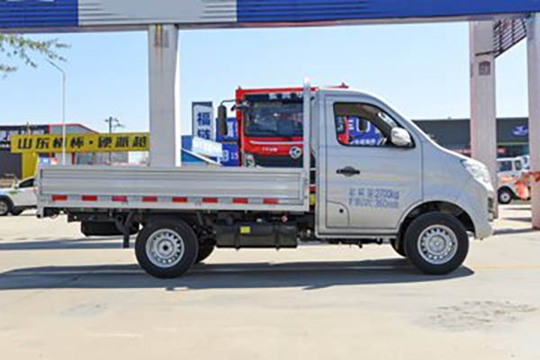 sale Changan Kuayuewang X1 1.3L gasoline 91 horsepower 2.615m single-row flatbed mini truck