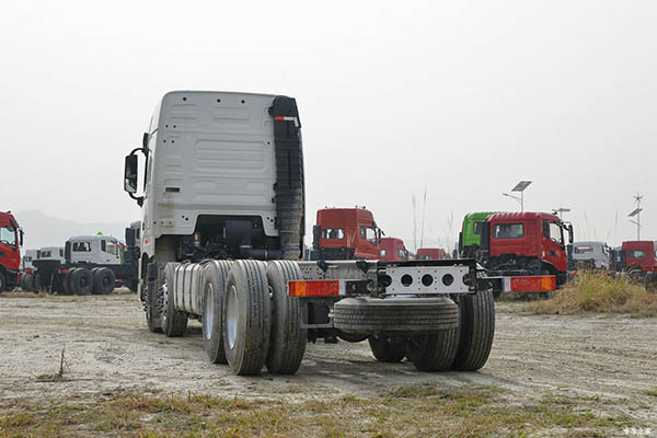 sale Dongfeng Commercial Vehicles Tianlong KX Flagship King 465 HP 8x4 9.5m AMT Automatic Barrier Cargo Truck