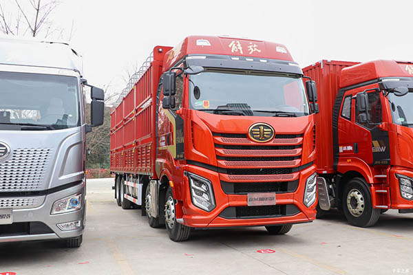 FAW Jiefang J6V truck for sale