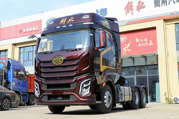 FAW Jiefang J6V tractor truck