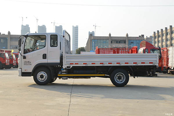 FAW Jiefang light truck Lingtu cargo truck in China