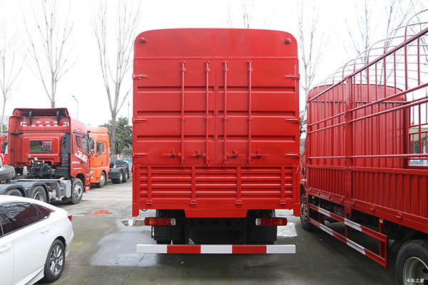 sale Qingdao Jiefang JK6 truck