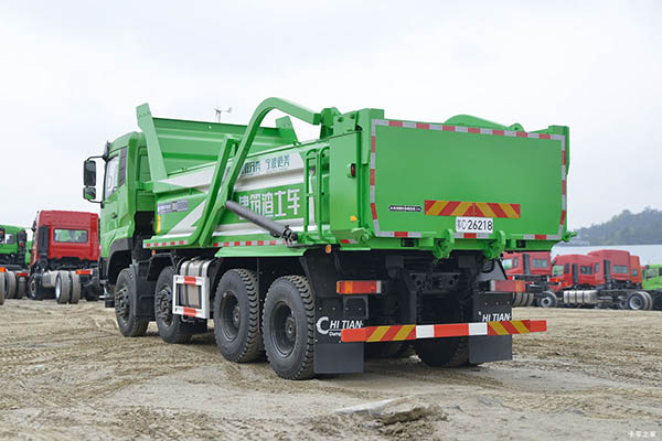 sale Dongfeng Commercial Vehicles Tianlong KC heavy-duty truck, 350 hp, 8x4, 6m dump truck