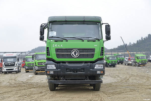 good Dongfeng Commercial Vehicles Tianlong KC heavy-duty truck, 350 hp, 8x4, 6m dump truck