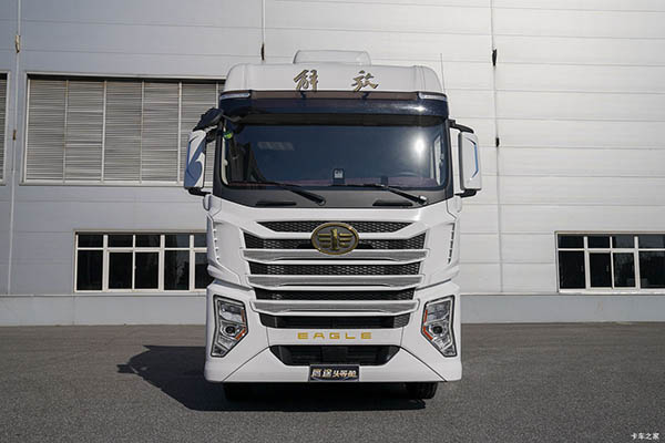 good Qingdao Jiefang Eagle Tractor