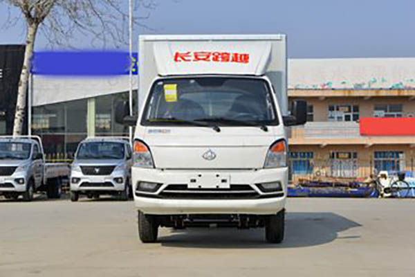 Changan Leaper D5 Luxury Edition 1.6L 122hp 3.935m single-row van mini truck (China VI emission standards)