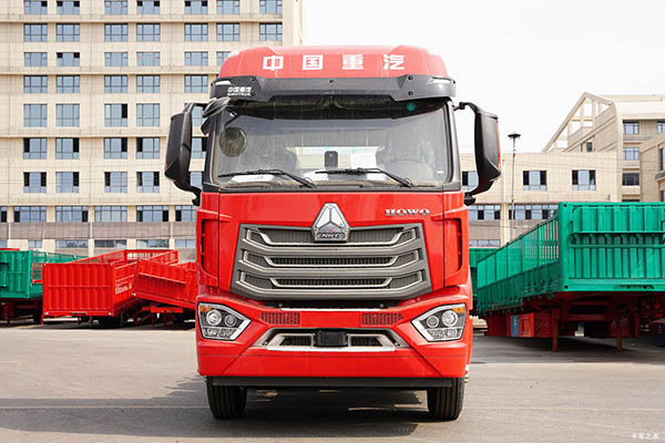 good Sinotruk HOWO NX tractor truck