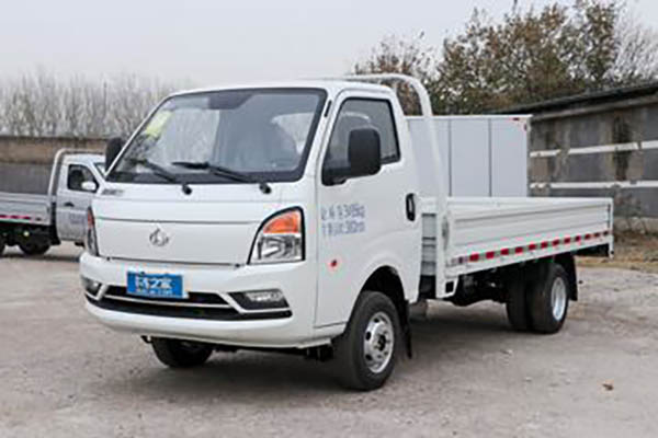 Changan Kuayue D5 1.6L 122HP 3.95m single-row flatbed pickup truck for sale