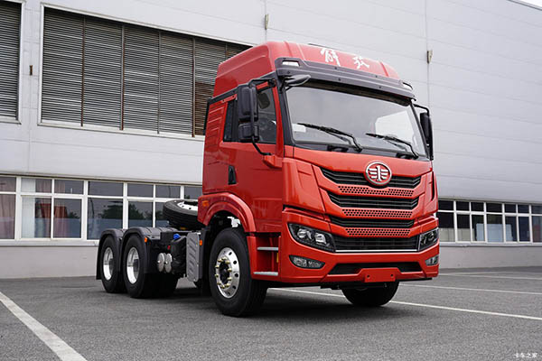 Qingdao Jiefang Han V tractor for sale
