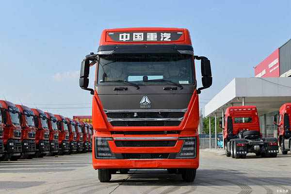 good Sinotruk HOWO TH7 tractor truck