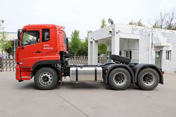 good Dongfeng Commercial Vehicles Tianlong VL heavy-duty truck, 400 hp, 6x4 tractor