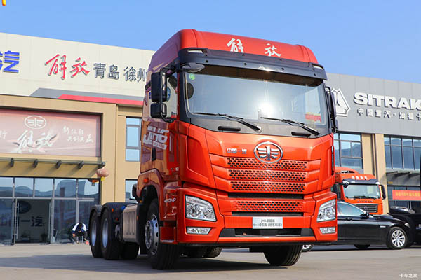 Qingdao Jiefang JH6 tractor truck for sale