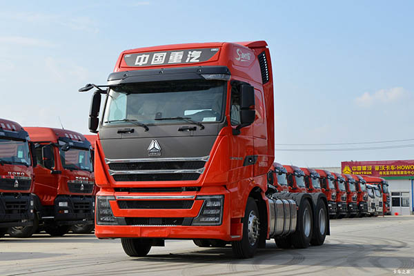 Sinotruk HOWO TH7 tractor truck