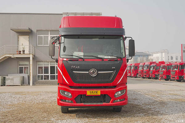 good Dongfeng Commercial Vehicles Tianjin KR PLUS 300HP 4X2 6.8m Stake Truck