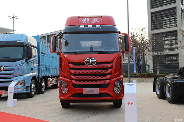 good FAW Jiefang J6G tractor truck
