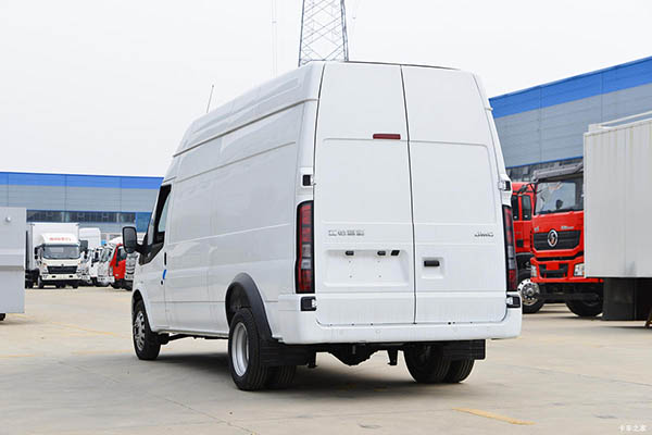 sale Jiangling Motors Fushun Refrigerated Truck
