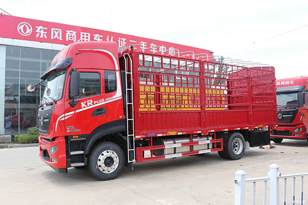 Dongfeng Commercial Vehicles Tianjin KR PLUS Comfort Edition 300HP 4x2 6.8m Stake Truck in China