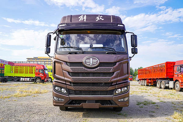 good Qingdao Jiefang JH5 tractor