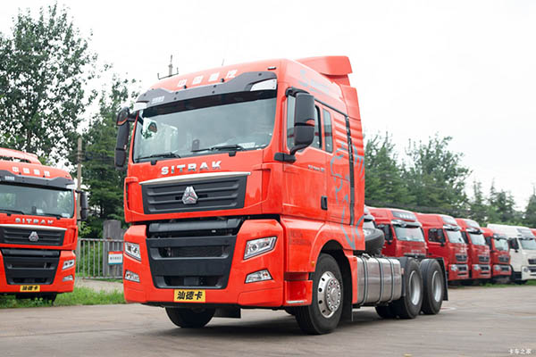 Sinotruk SITRAK G7 tractor truck