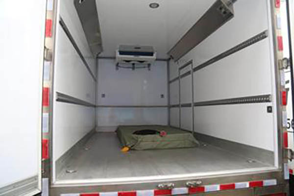 sale BYD T5 Fortune Edition 4.5T 3.94m single-row plug-in extended-range hybrid refrigerated truck 18.3kWh