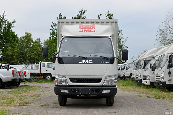 good Jiangling Shunda narrow-body truck