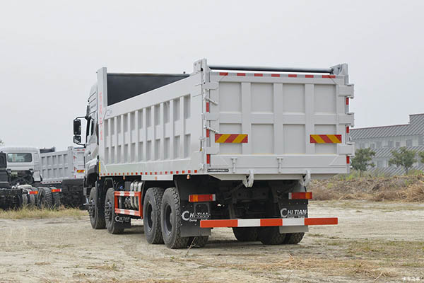 sale Dongfeng Commercial Vehicles Tianlong KC heavy-duty truck, 600 hp, 8x4, 8.8m dump truck