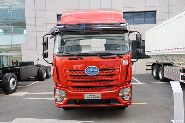 good Qingdao Jiefang JK6 electric truck