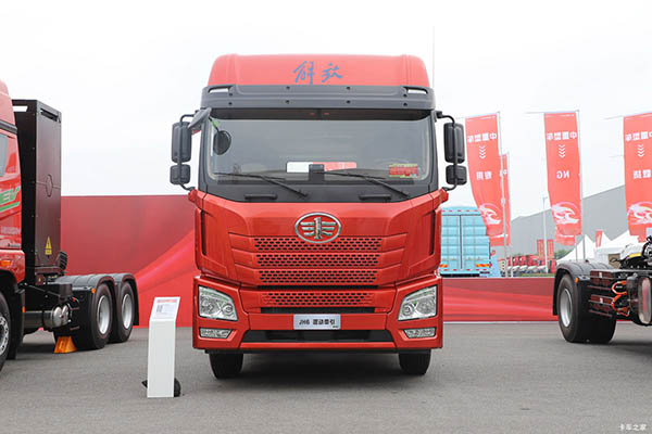 good Qingdao Jiefang JH6 electric tractor