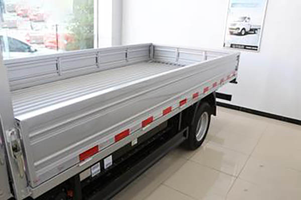 sale Changan X3 PLUS EV 3.7T 3.6m single-row pure electric van with sidewalk