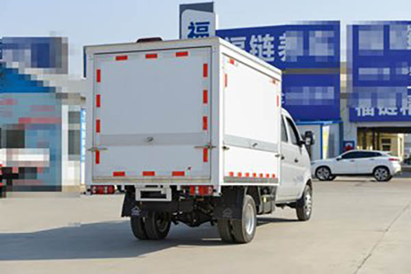 sale Changan Kuayuewang X1 1.6L gasoline, 122 horsepower, 4x2, 5-speed, 2.67m double-row wingspan mini truck