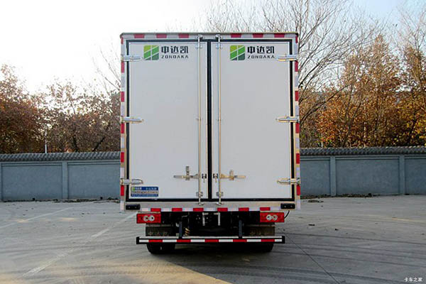 sale Zhongdakai (Zhongdakai brand) Foton Auman chassis refrigerated truck