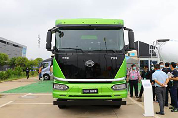 BYD T31 31T 8x4 5.6m pure electric dump truck (BYD3310C2EV1)