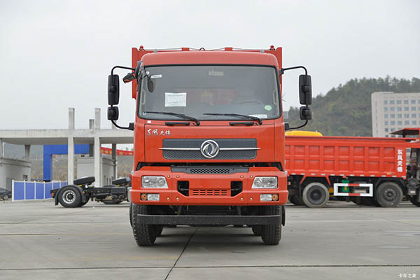 good Dongfeng Commercial Vehicles Tianjin Medium Truck 260HP 6X2 4.7m Dump Truck