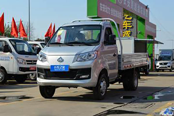 Changan Kuayuewang X1 1.6L gasoline 122 horsepower 3.05m single-row flatbed mini truck for sale