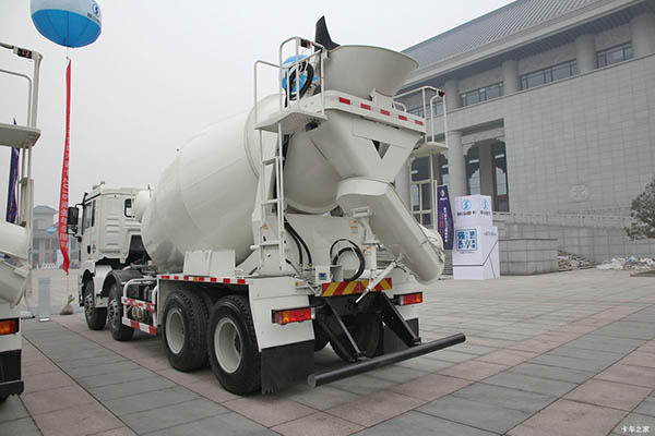 good Shacman Delong New M3000 336HP 8X4 Concrete Mixer Truck