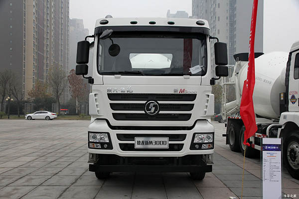 sale Shacman Delong New M3000 336HP 8X4 Concrete Mixer Truck