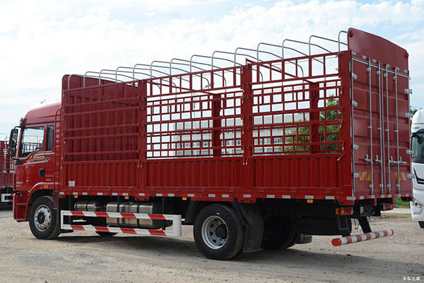 sale Shacman Delong L5000 Flagship Edition 245HP 4X2 6.8m Stake Truck (China VI Emission Standard)