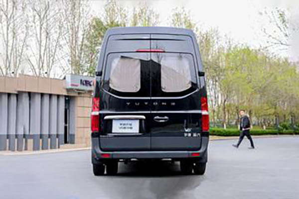 sale Yutong Bus Tianjun V6 Deluxe Edition 2.3T Diesel 163HP 7-seater Automatic Long Wheelbase High Roof Light Bus